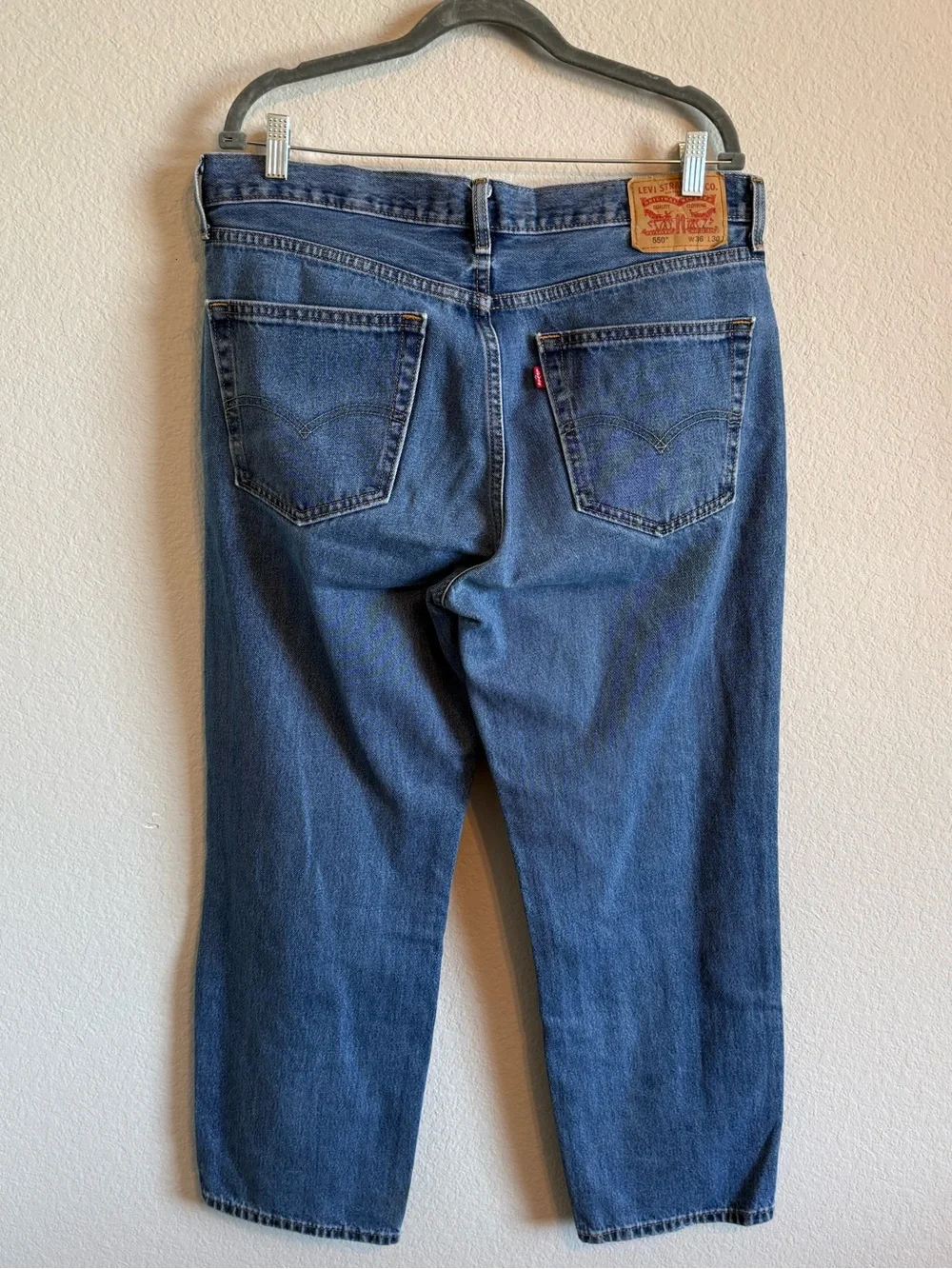 Levi's Straight Men’s 550 Relaxed Fit Jeans Blue Denim Dark Stone Wash 36 x 30